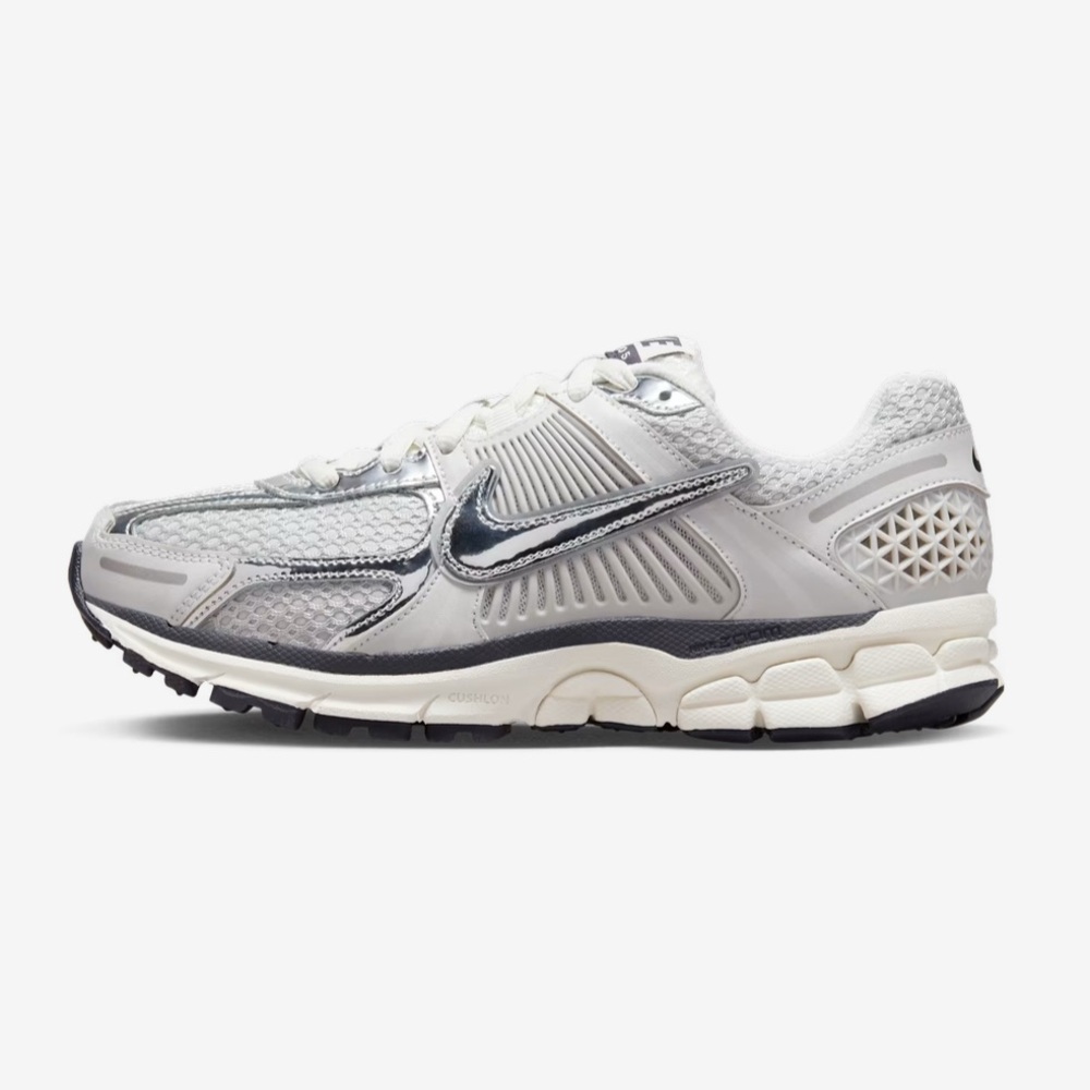 Silver Nike Zoom Vomero 5